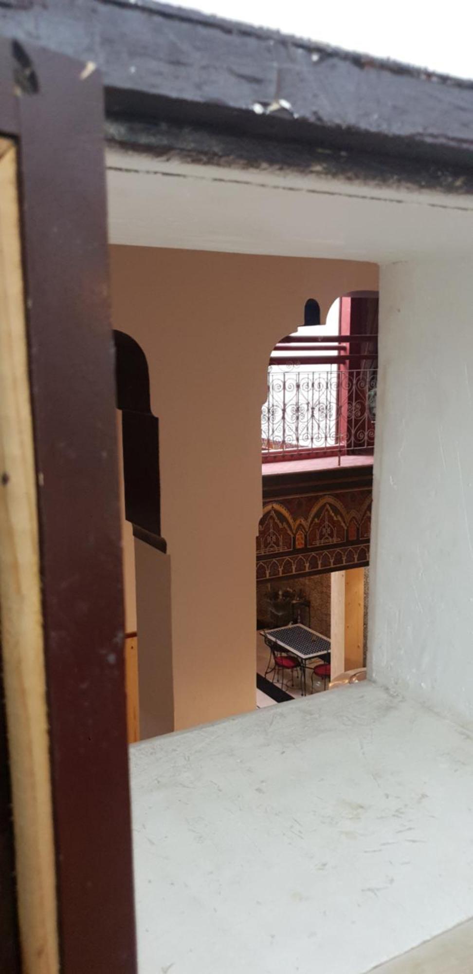 La Casa Espanyola Фес Екстериор снимка