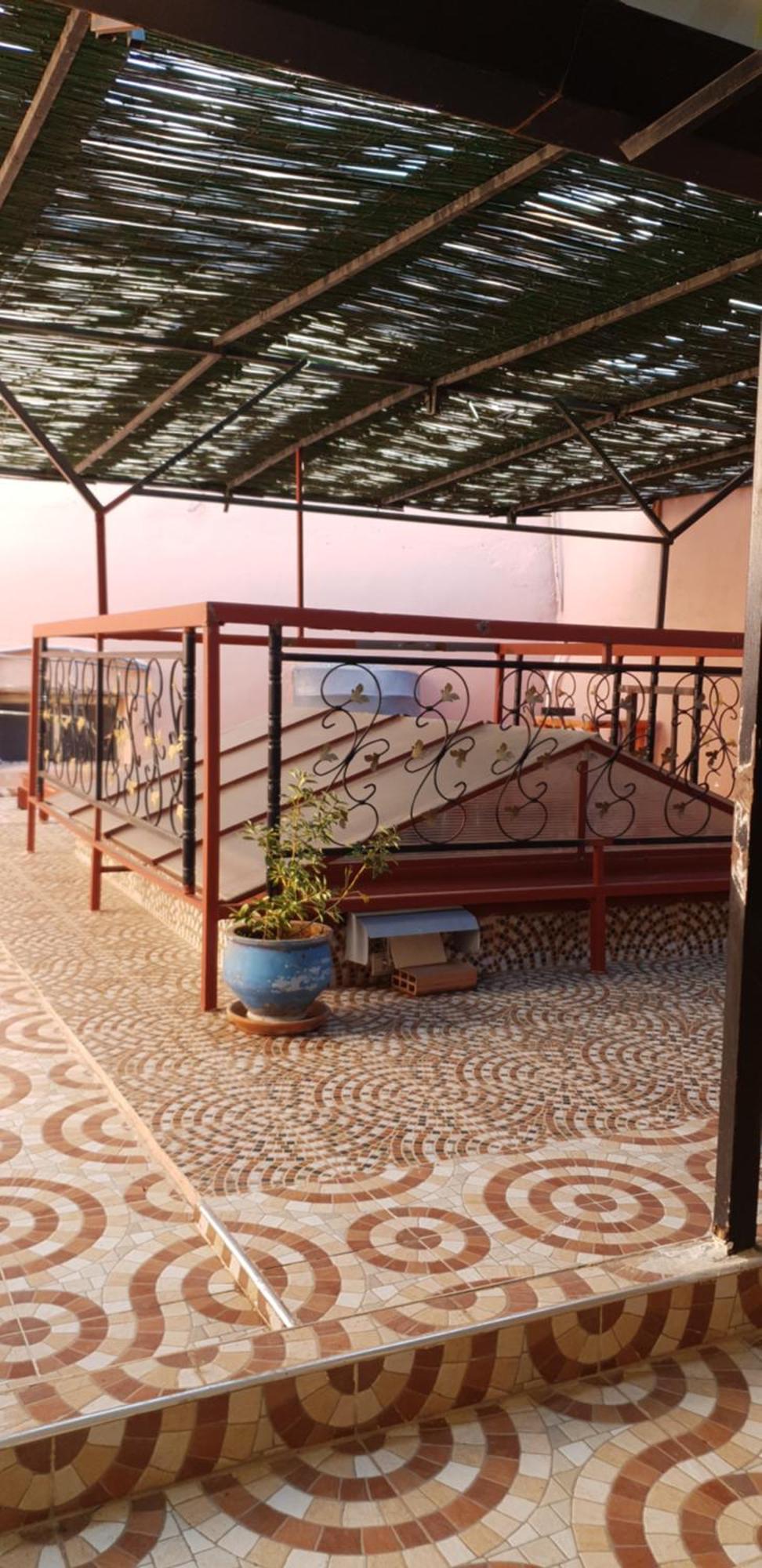 La Casa Espanyola Фес Екстериор снимка