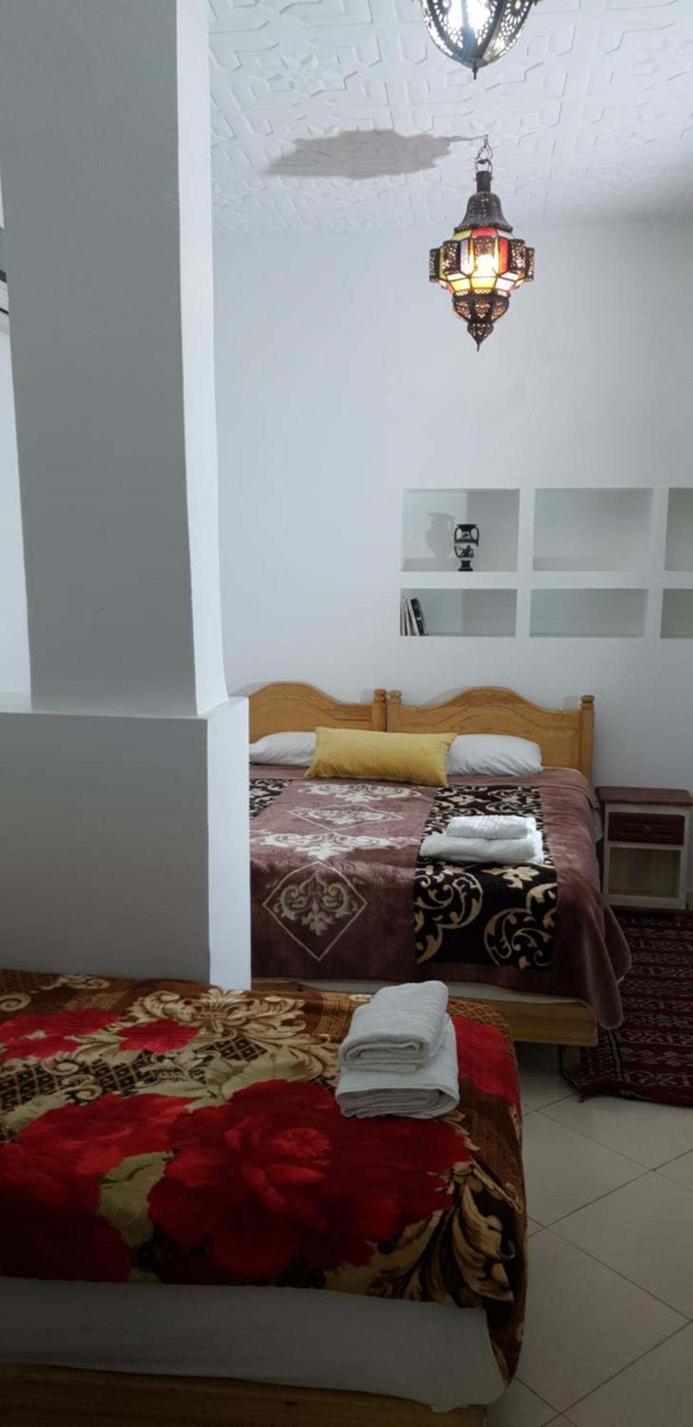 La Casa Espanyola Фес Екстериор снимка